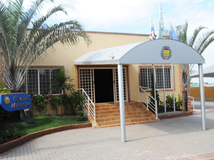 Vereadores sugerem levantamento e mapeamento do Cemitério Municipal